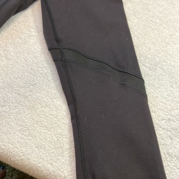 Lululemon black cropped leggings - Picture 5 of 11